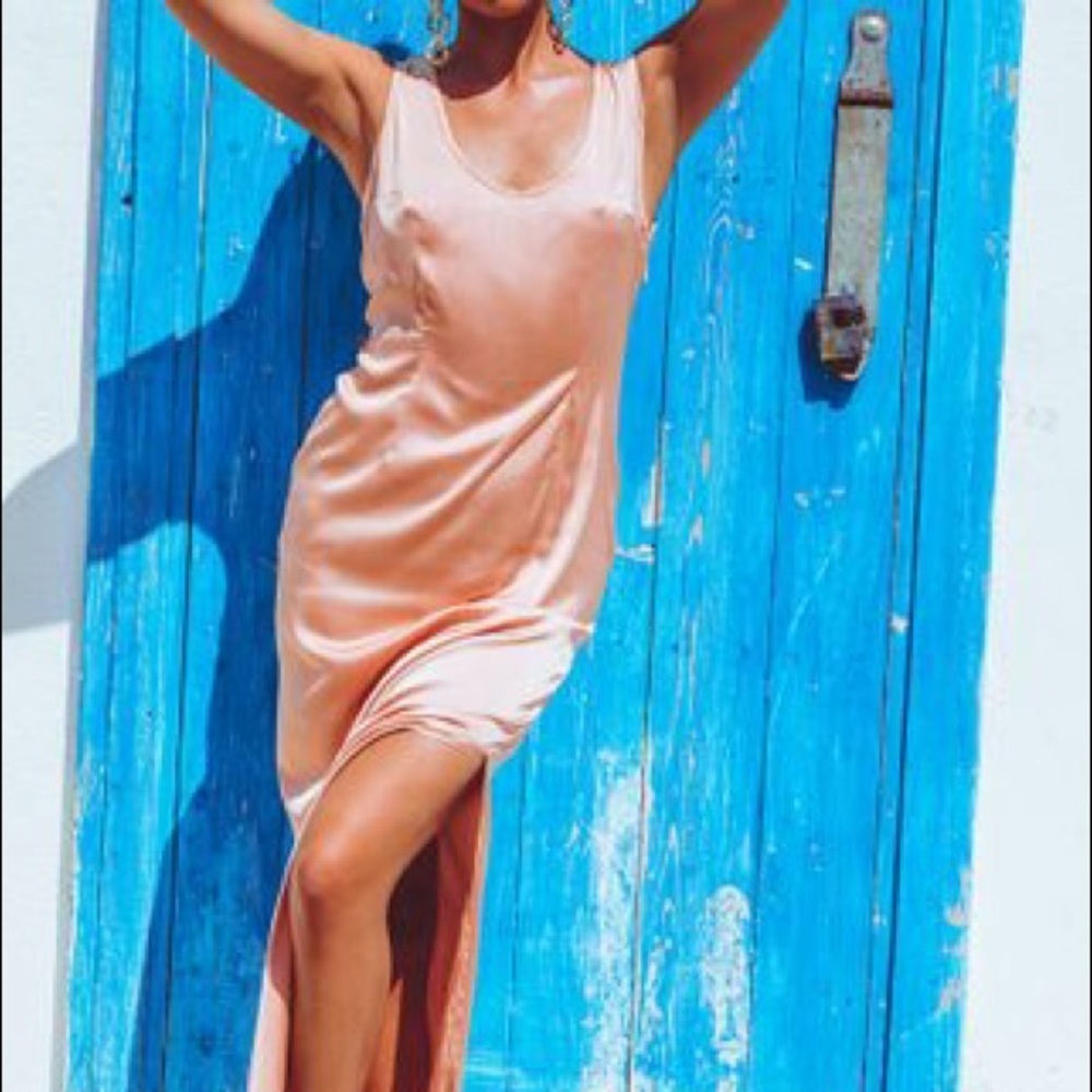 NWT prettylittlething Peach Satin Maxi Dress​